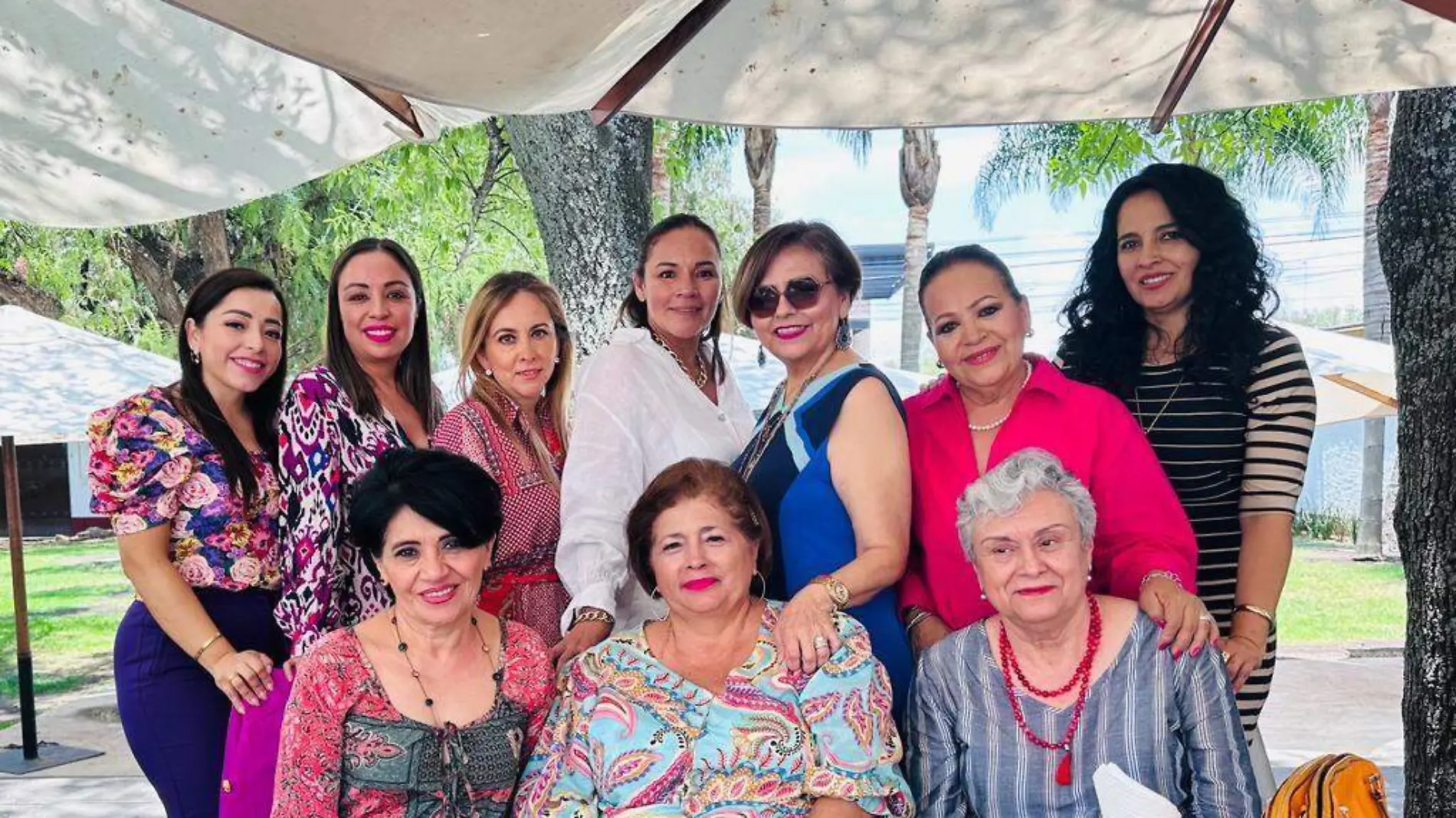 FOTO PRINCIPAL SJR Sus mejores amigas estuvieron presentes